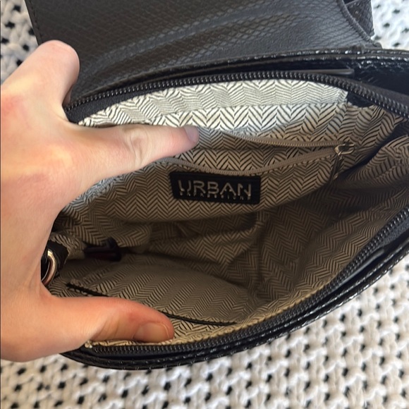 Mini black backpack - Picture 2 of 2